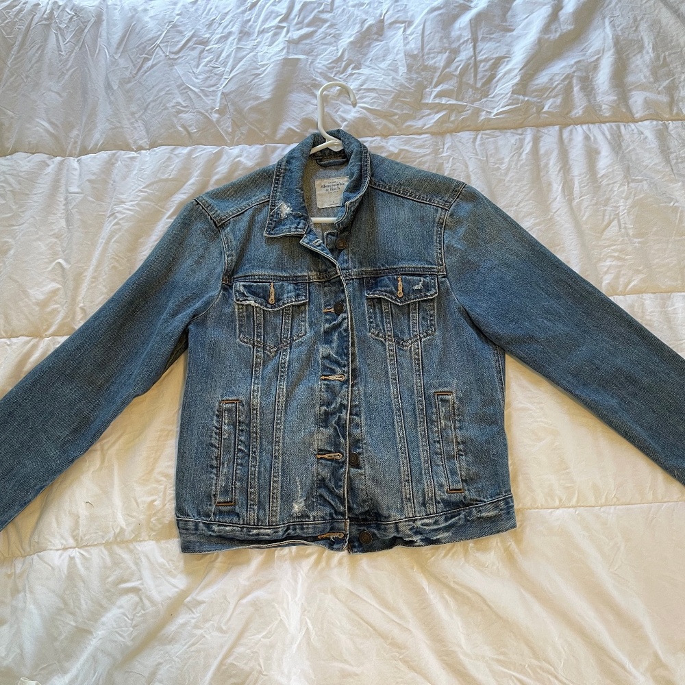 Abercrombie & Fitch Women's Jean Jacket